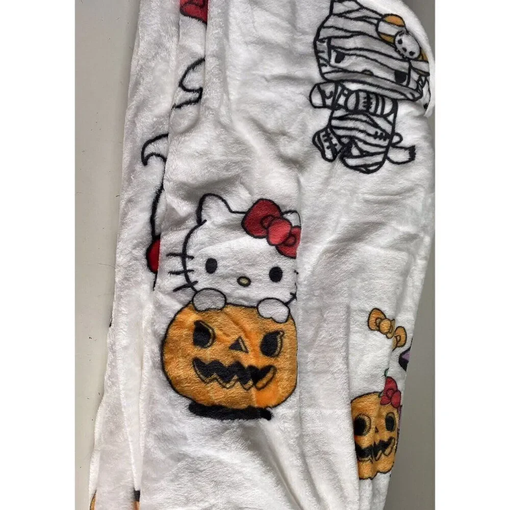 2 Pack Hello Kitty Halloween Throw Blanket Witch Broom Ghost Mummy Pumpkin‎ NEW